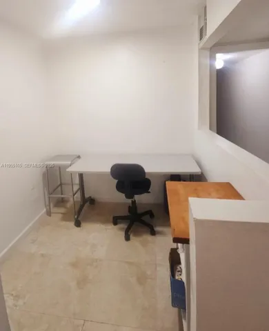 $2,500 | 11960 Northeast 19th Drive, Unit 10, North Miami, FL 33181