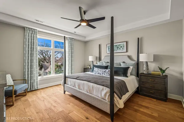 $926,000 | 103 Valparaiso Street, Valparaiso, IN 46383