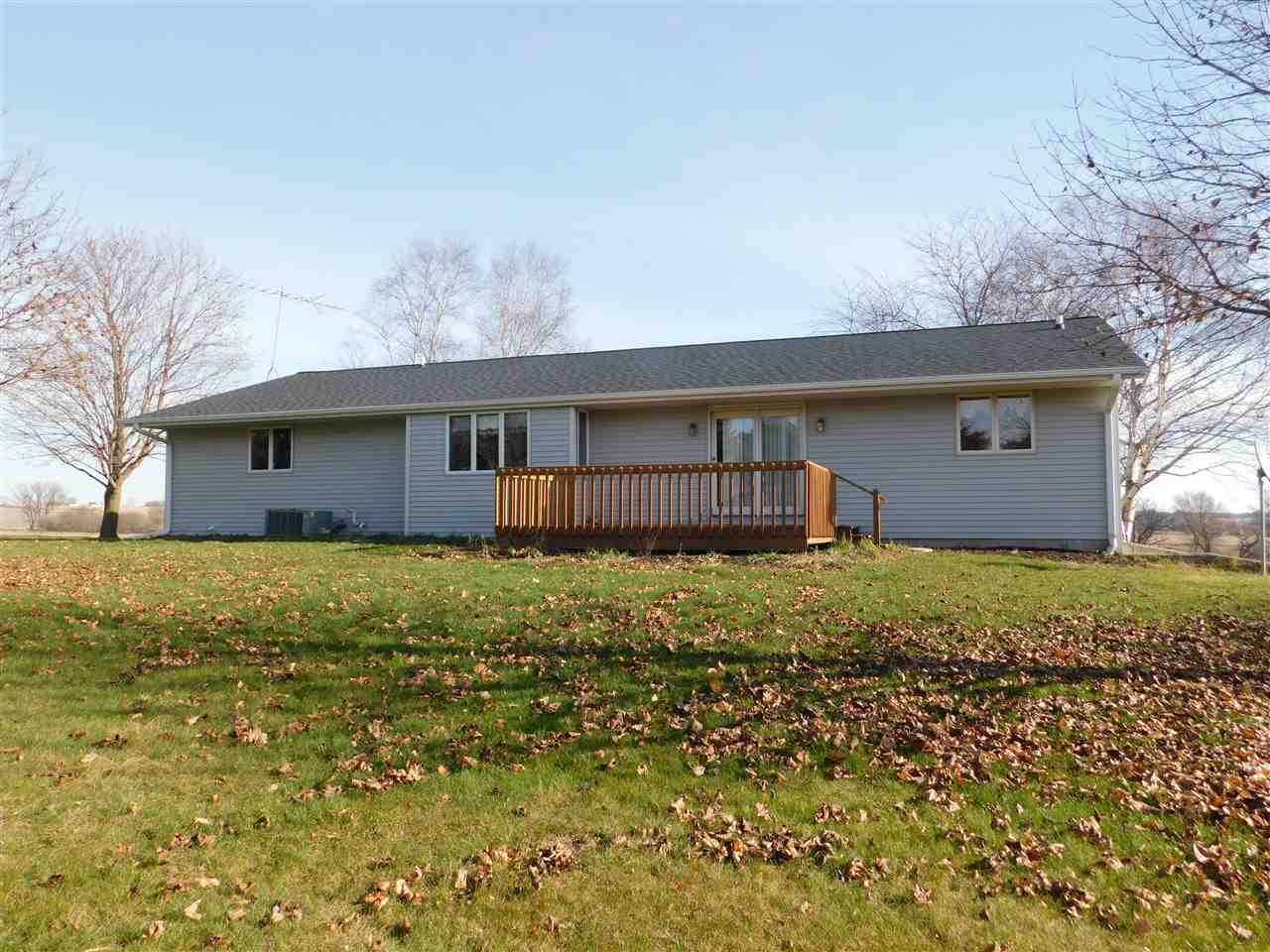 7168 North Triumph Road Leaf River, IL 61047 - Photo 4 of 18 Gallery Image 4
