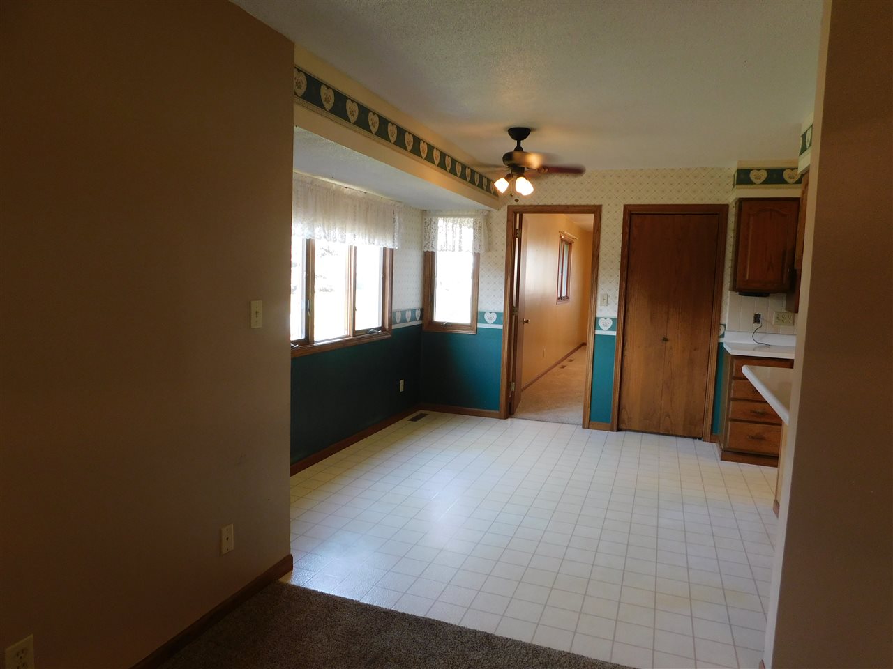 7168 North Triumph Road Leaf River, IL 61047 - Photo 9 of 18 Gallery Image 9