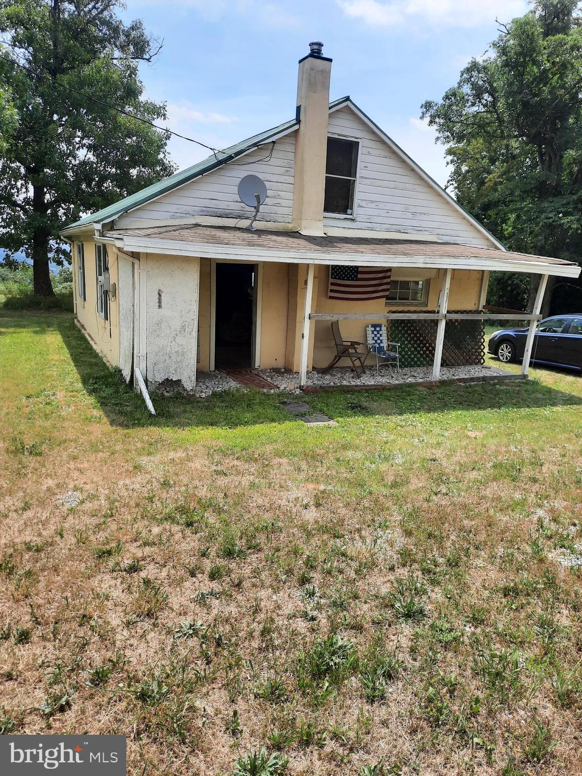 3989 Spring Road Carlisle, PA 17015 - Photo 3 of 9 Gallery Image 3