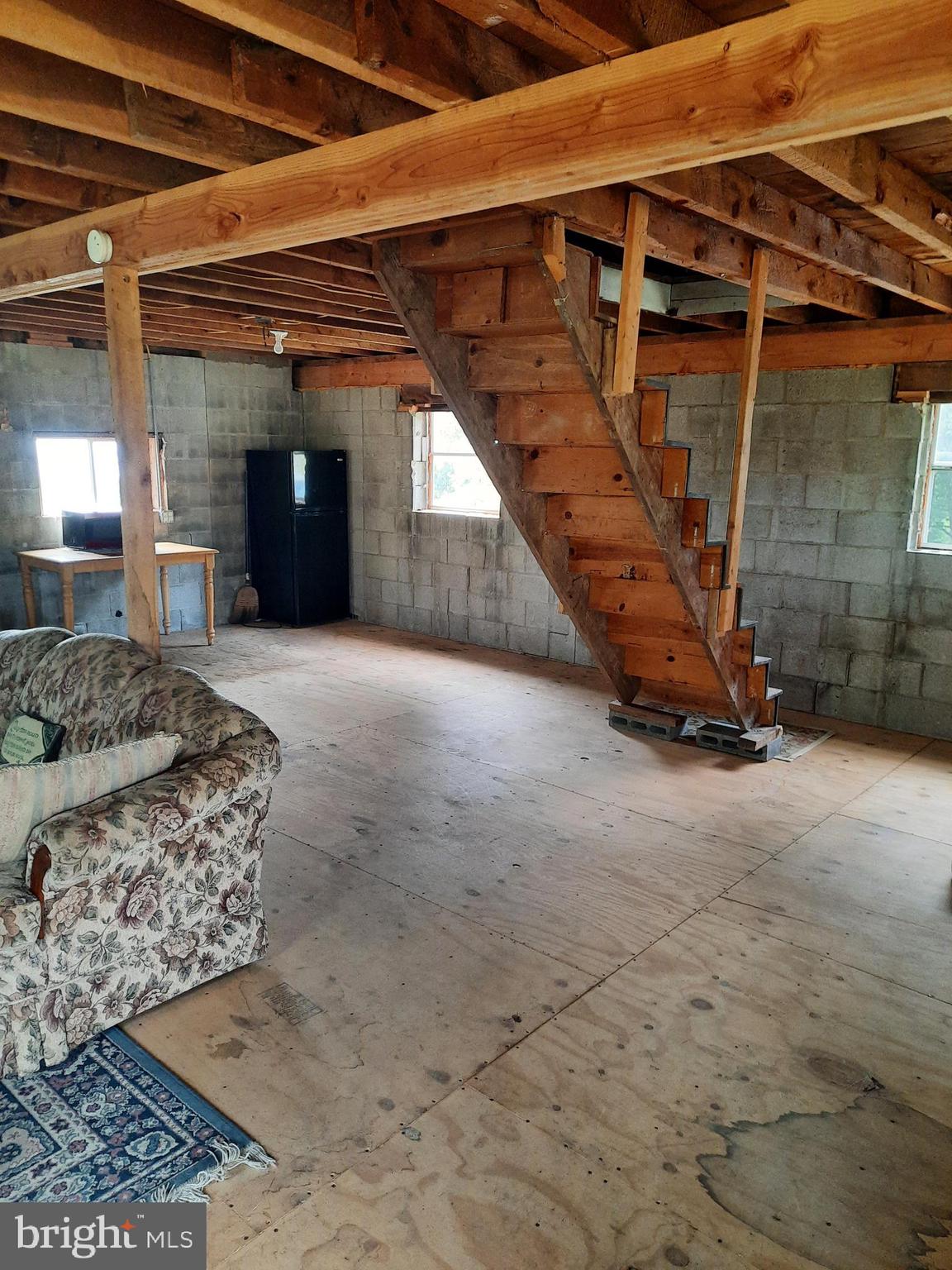 3989 Spring Road Carlisle, PA 17015 - Photo 6 of 9 Gallery Image 6