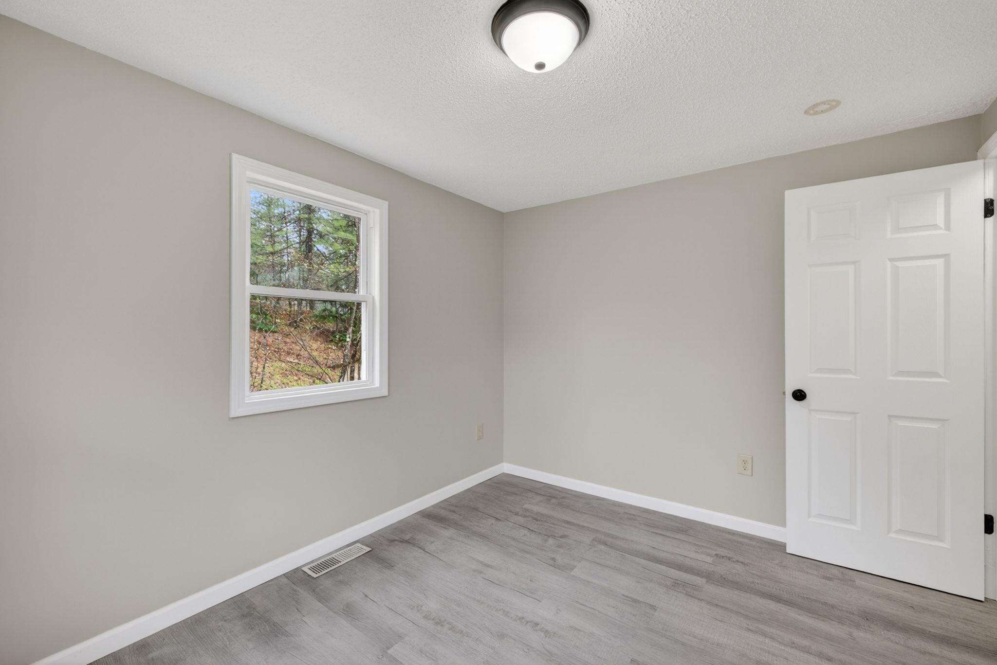 12 North Mason Road Brookline, NH 03033 - Photo 26 of 40 Gallery Image 26
