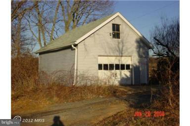 23511 Shiloh Church Road Boyds, MD 20841 - Photo 3 of 17 Exterior (General) - Garage