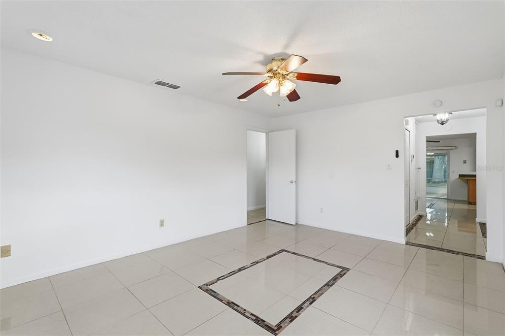 4848 Judy Ann Court Orlando, FL 32808 - Photo 19 of 39