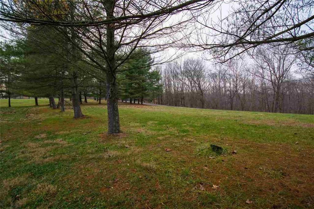 7466 East Rush Ridge Road Bloomington, IN 47401 - Photo 2 of 5