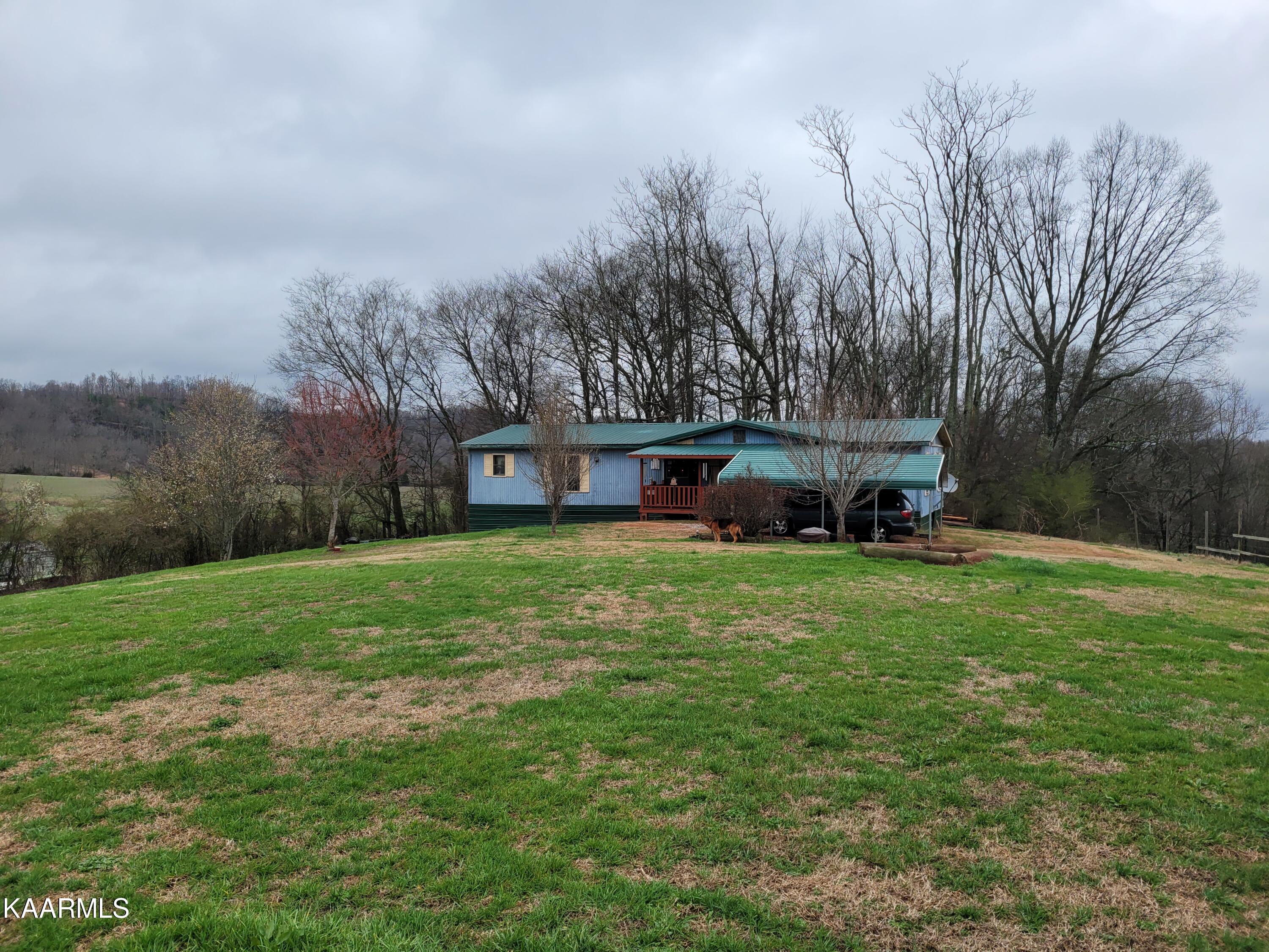 170 Anderson Road Sweetwater, TN 37874 - Photo 6 of 14 170 Anderson Front