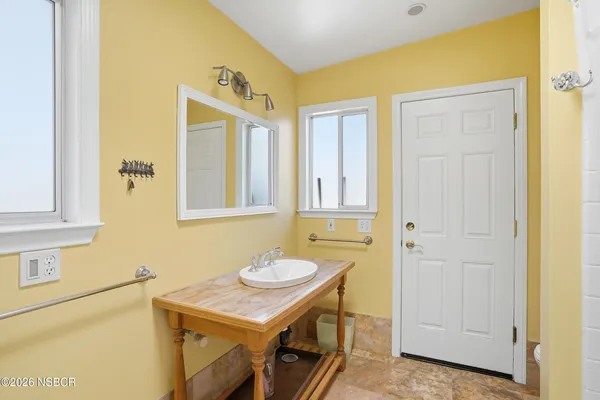 $5,450 | 2611 Janin Way, Solvang, CA 93463