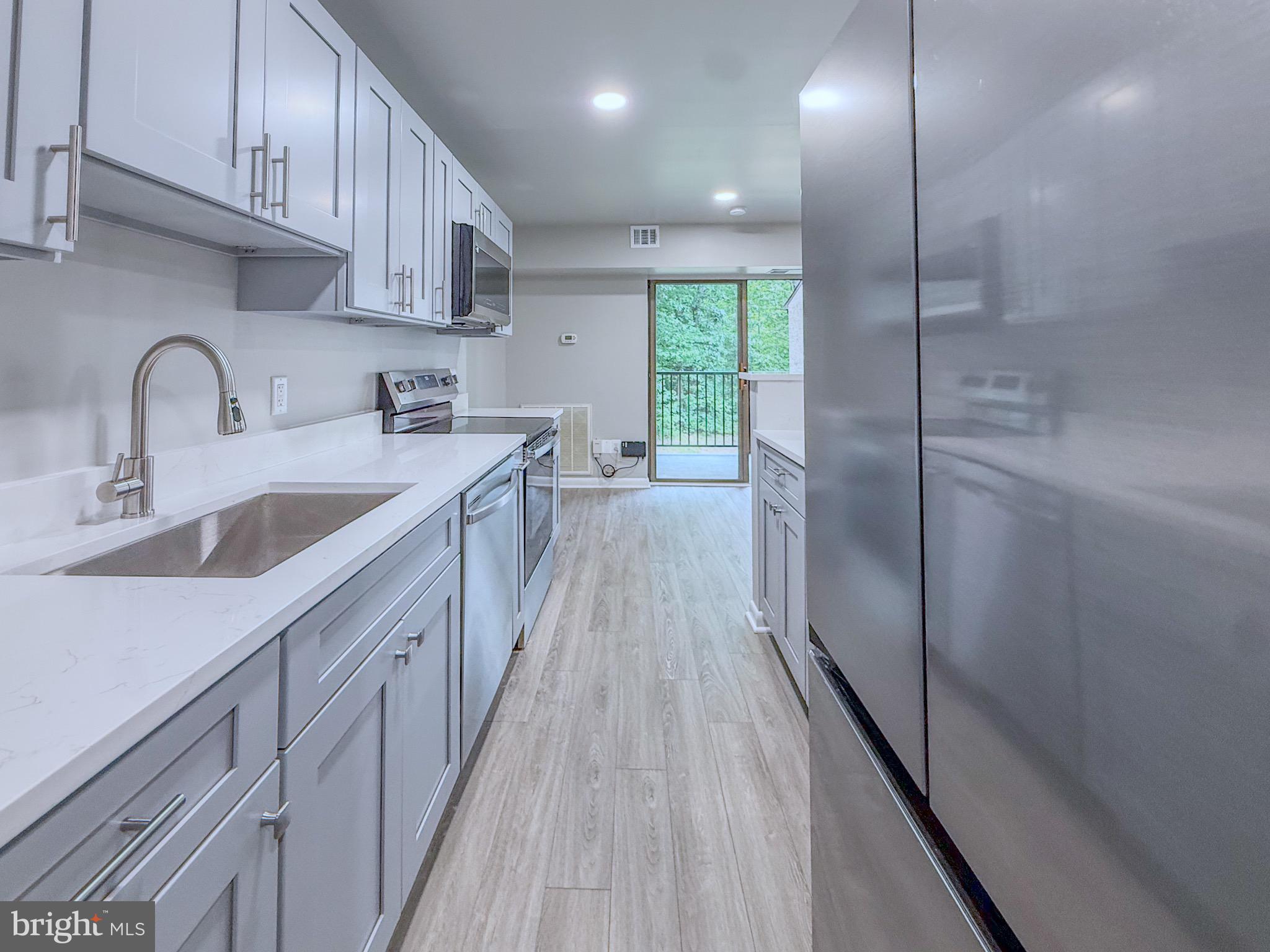 11603 Stoneview Square, Unit 63/12C Reston, VA 20191 - Photo 10 of 37