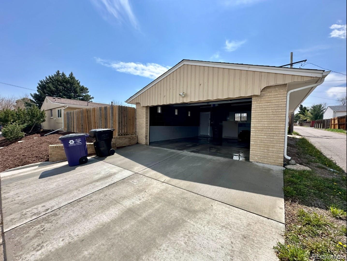 1801 South Grove Street Denver, CO 80219 - Photo 10 of 17