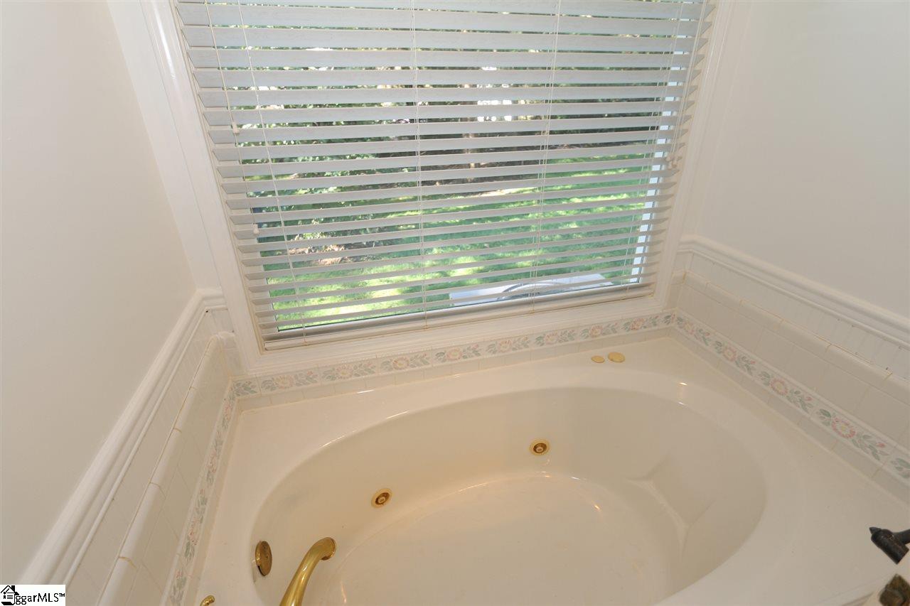 202 Pheasant Way Fountain Inn, SC 29644 - Photo 13 of 23 Gallery Image 13