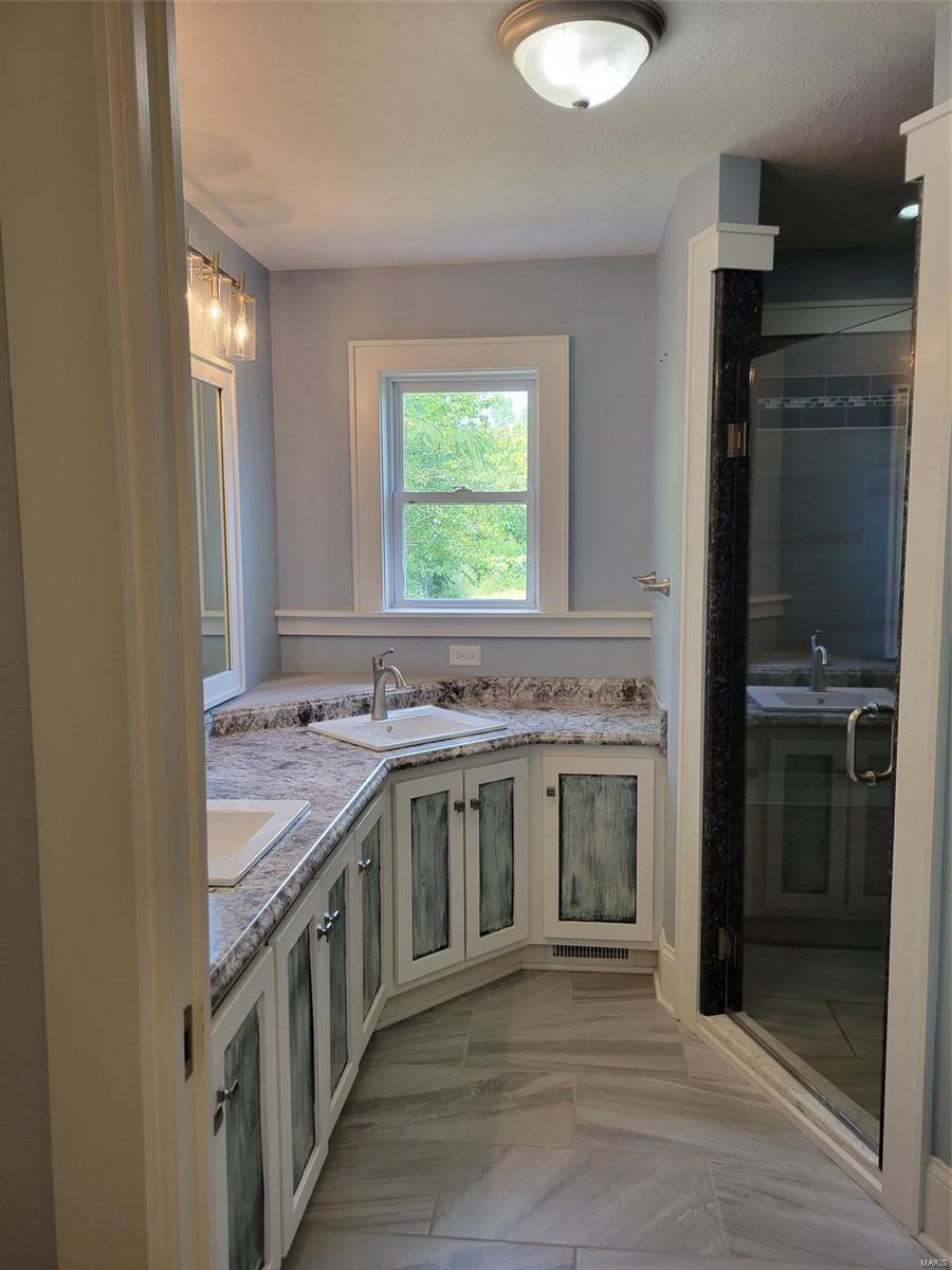 22467 Turkey Bend Road Du Bois, IL 62831 - Photo 11 of 30 Gallery Image 11