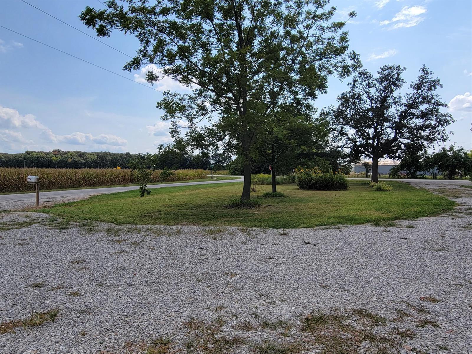 22467 Turkey Bend Road Du Bois, IL 62831 - Photo 29 of 30 Gallery Image 29