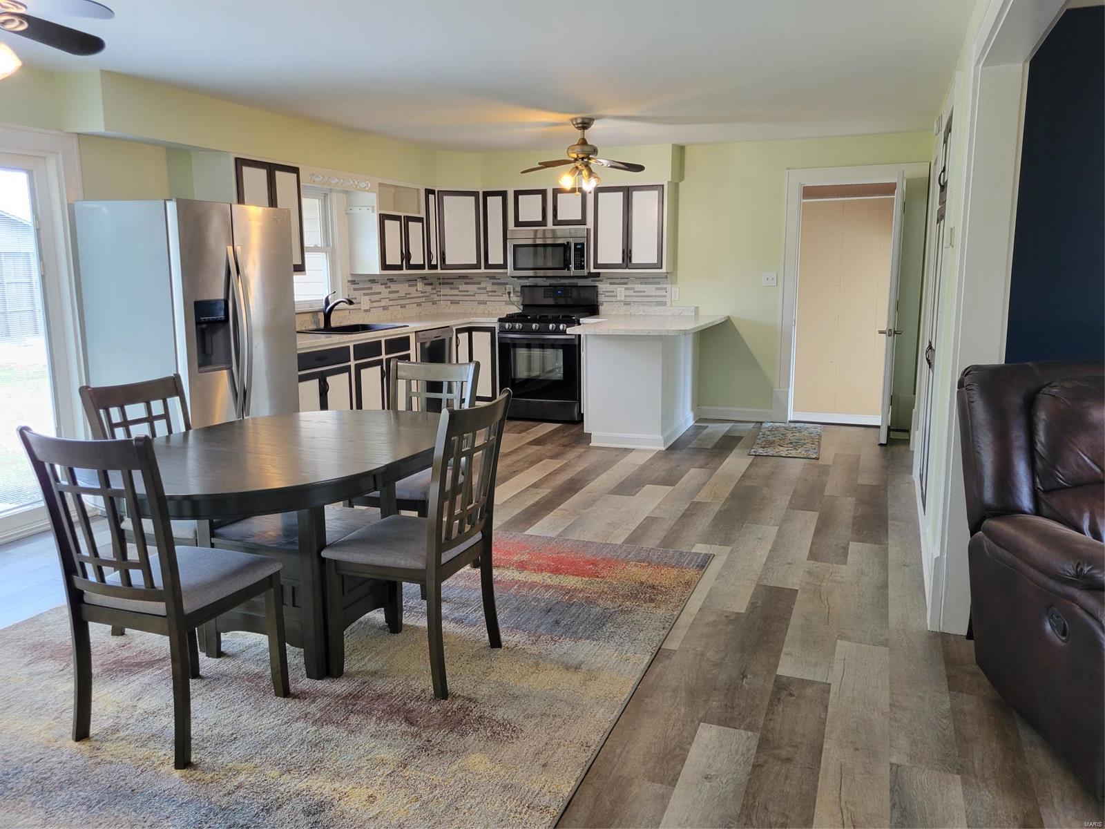 22467 Turkey Bend Road Du Bois, IL 62831 - Photo 4 of 30 Gallery Image 4