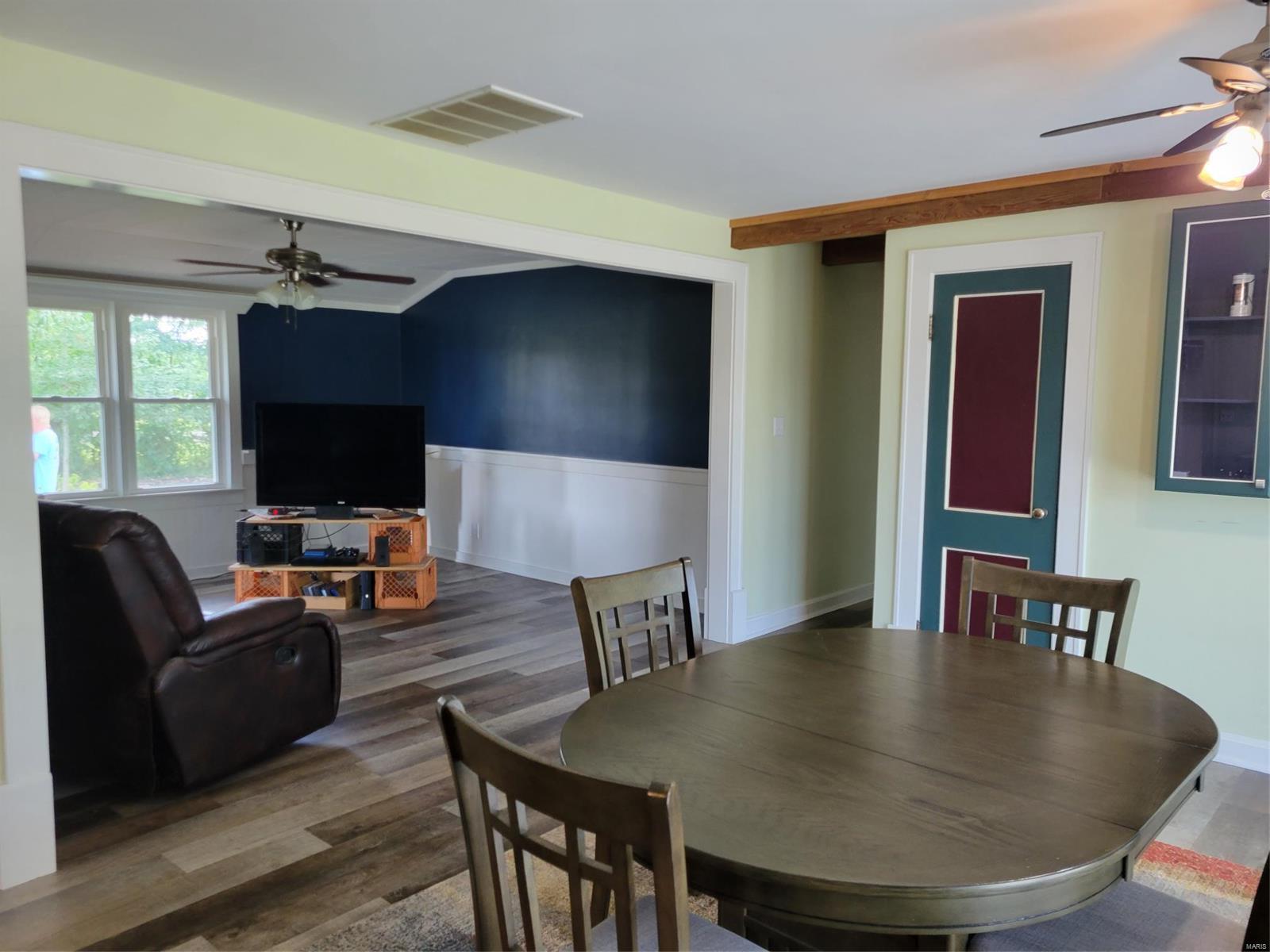22467 Turkey Bend Road Du Bois, IL 62831 - Photo 5 of 30 Gallery Image 5