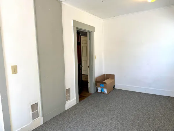 $107,000 | 14 First Street, Barre, VT 05641