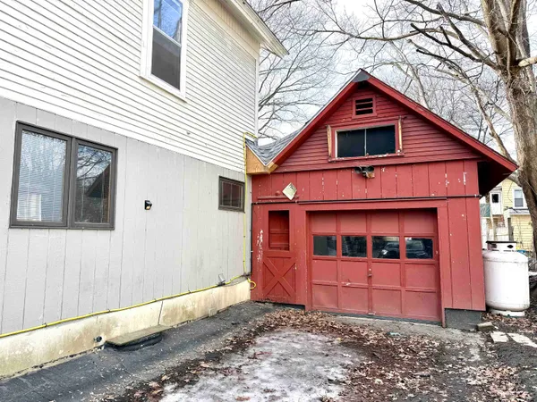 $107,000 | 14 First Street, Barre, VT 05641