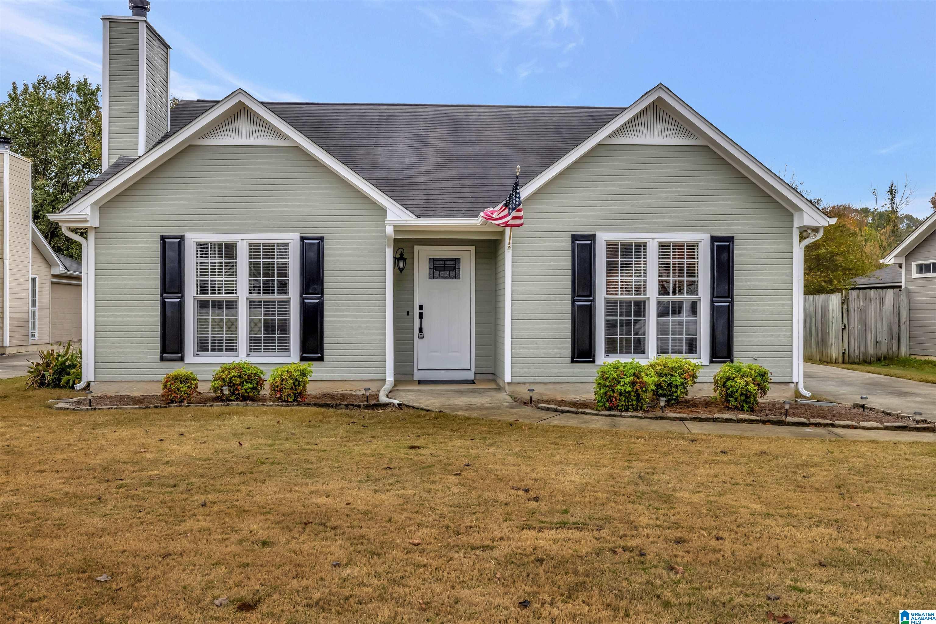 161 Jasmine Drive Alabaster, AL 35007 - Photo 1 of 15