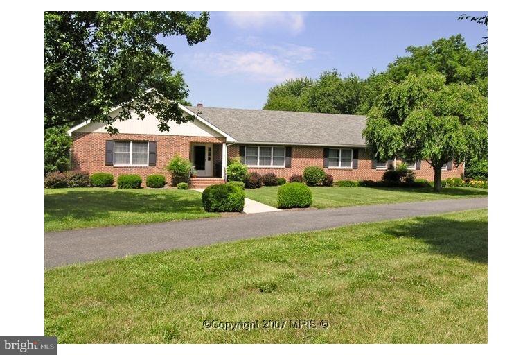 28420 Catalpa Point Road Easton, MD 21601 - Photo 4 of 7 Exterior (Main)