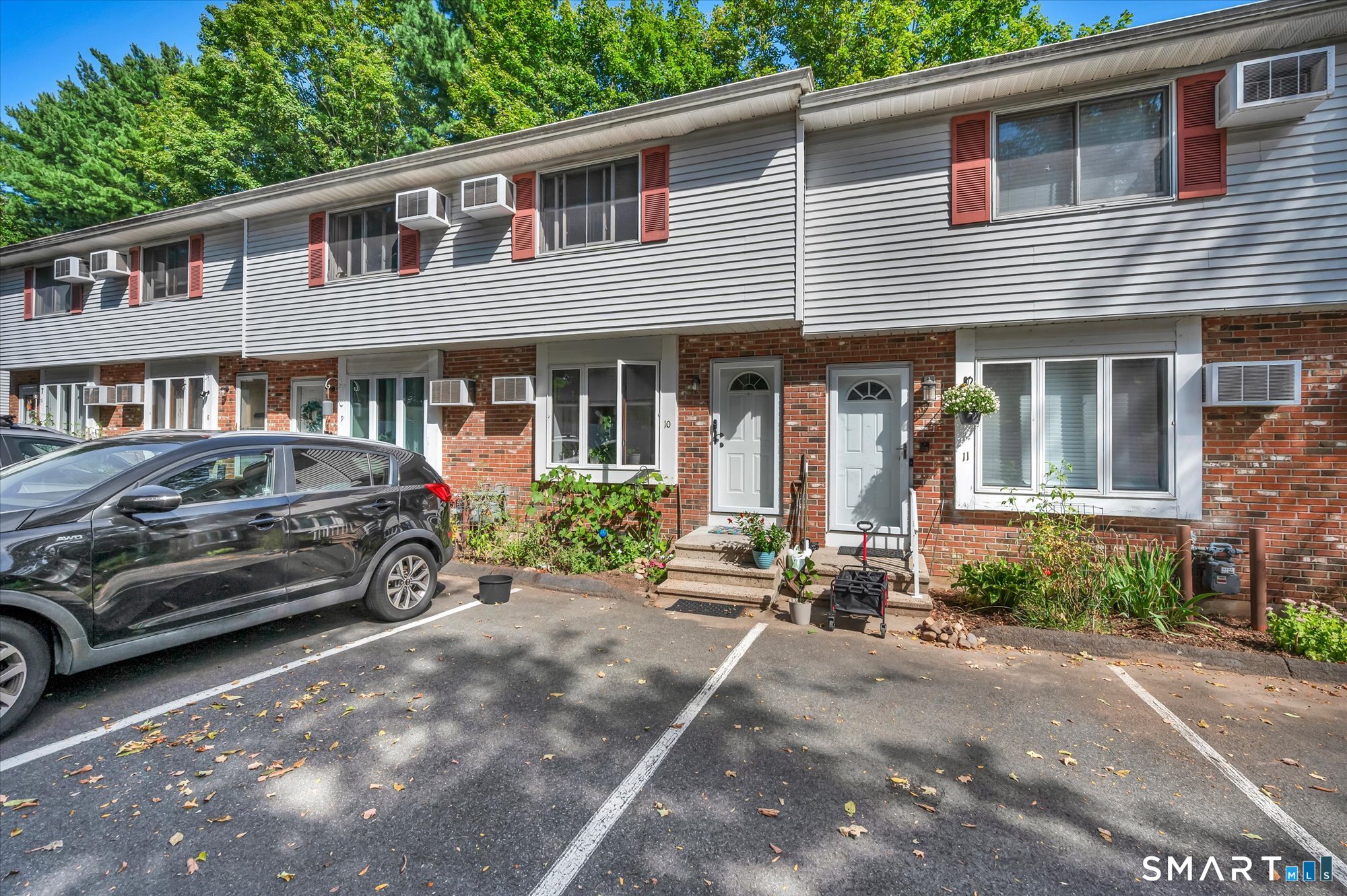 63 Webb Street, Unit 10 Meriden, CT 06451 - Photo 2 of 24 Gallery Image 2