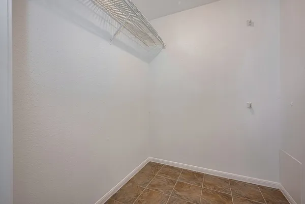 $123,999 | 16800 Sugar Pine Drive, Unit D 28, Houston, TX 77090