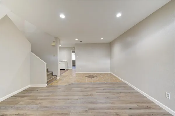 $123,999 | 16800 Sugar Pine Drive, Unit D 28, Houston, TX 77090