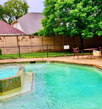 $123,999 | 16800 Sugar Pine Drive, Unit D 28, Houston, TX 77090