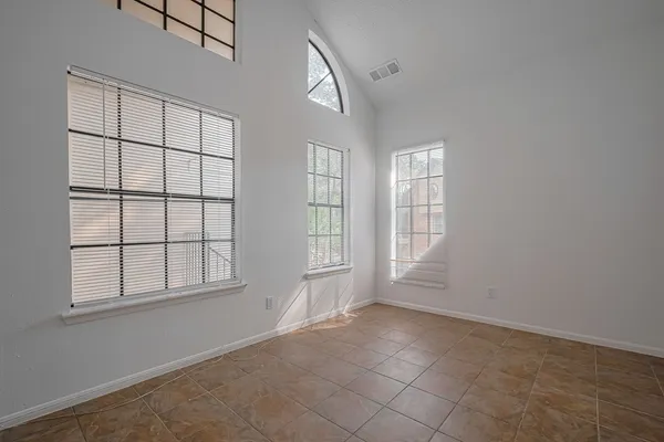 $123,999 | 16800 Sugar Pine Drive, Unit D 28, Houston, TX 77090