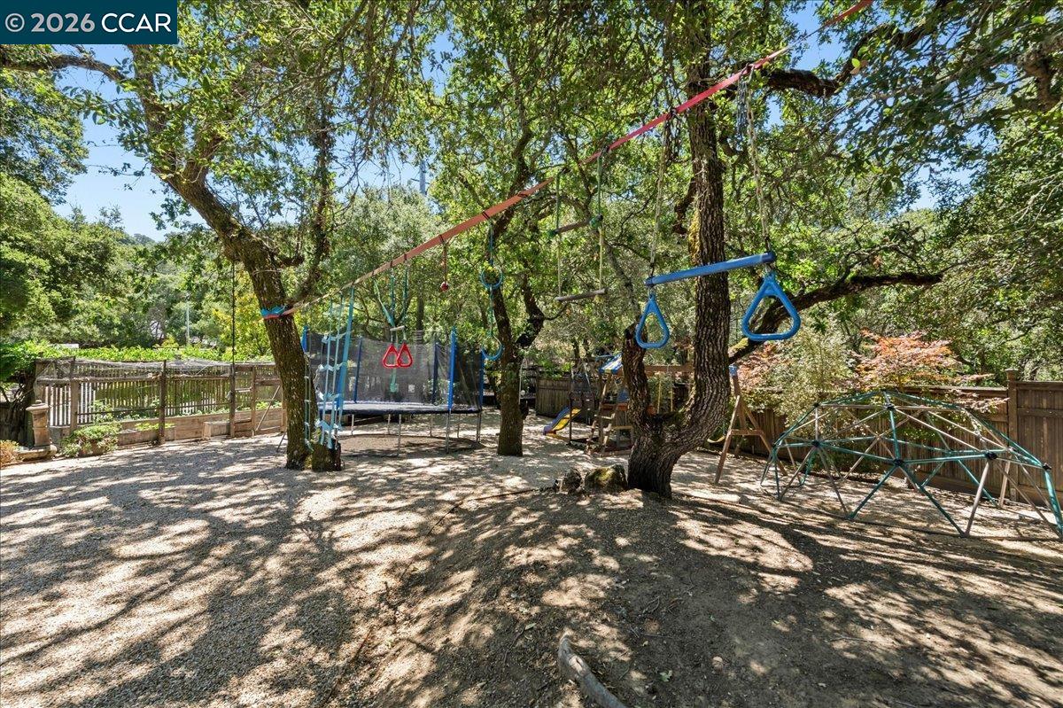 820 Acalanes Road Lafayette, CA 94549 - Photo 20 of 99