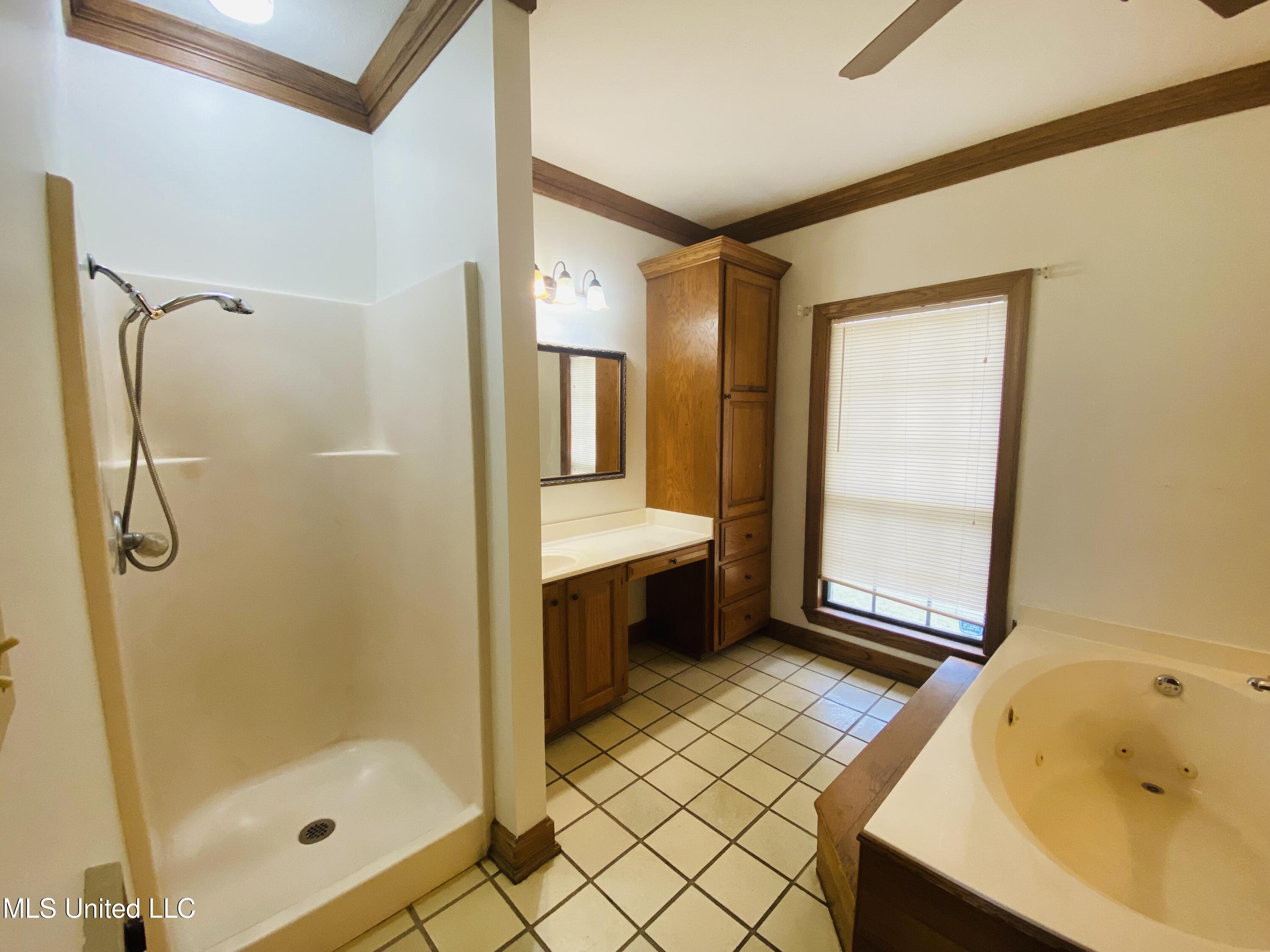 543 North Spring Lake Circle Terry, MS 39170 - Photo 34 of 70 IMG_2135