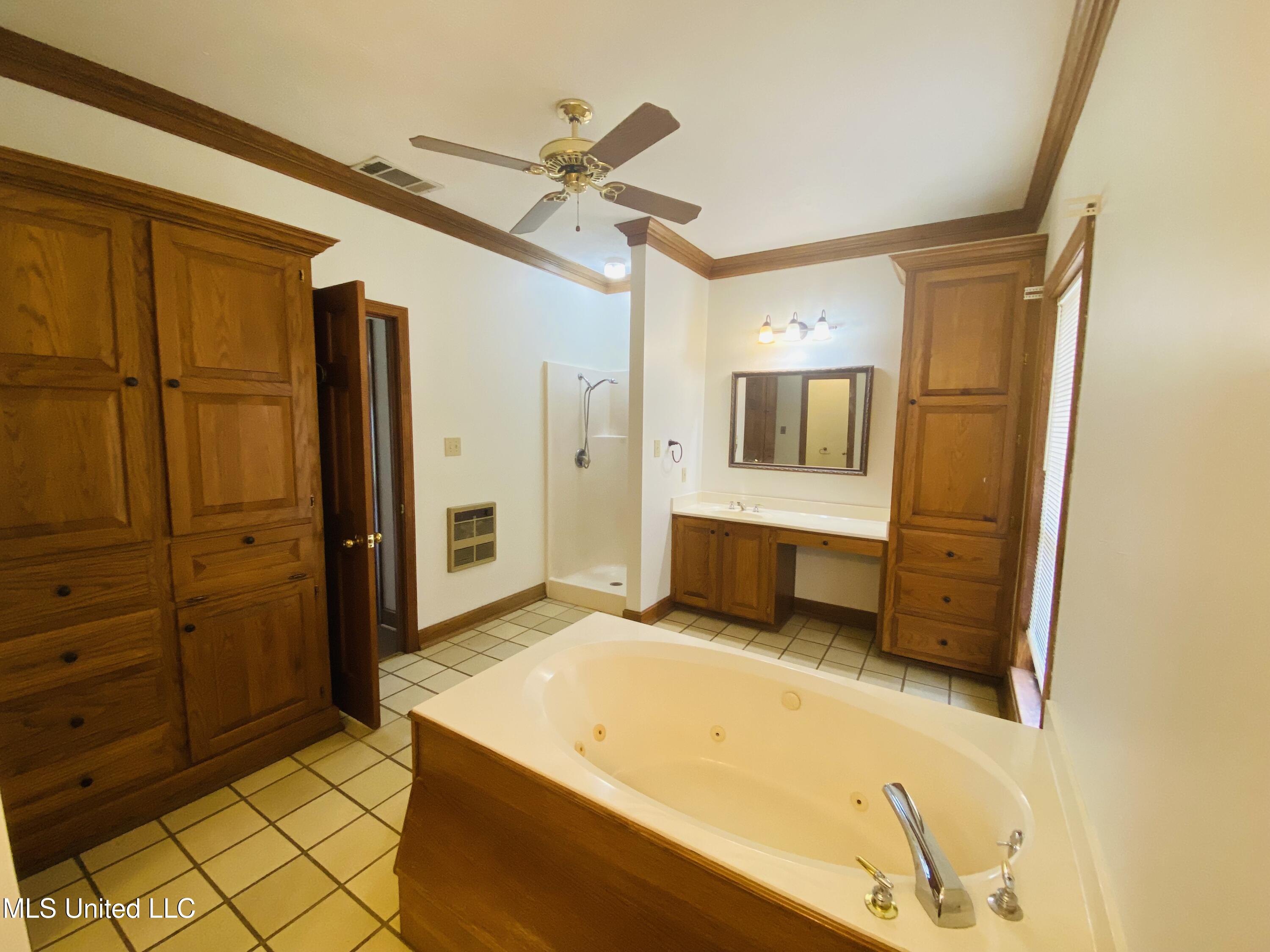 543 North Spring Lake Circle Terry, MS 39170 - Photo 36 of 70 IMG_2137