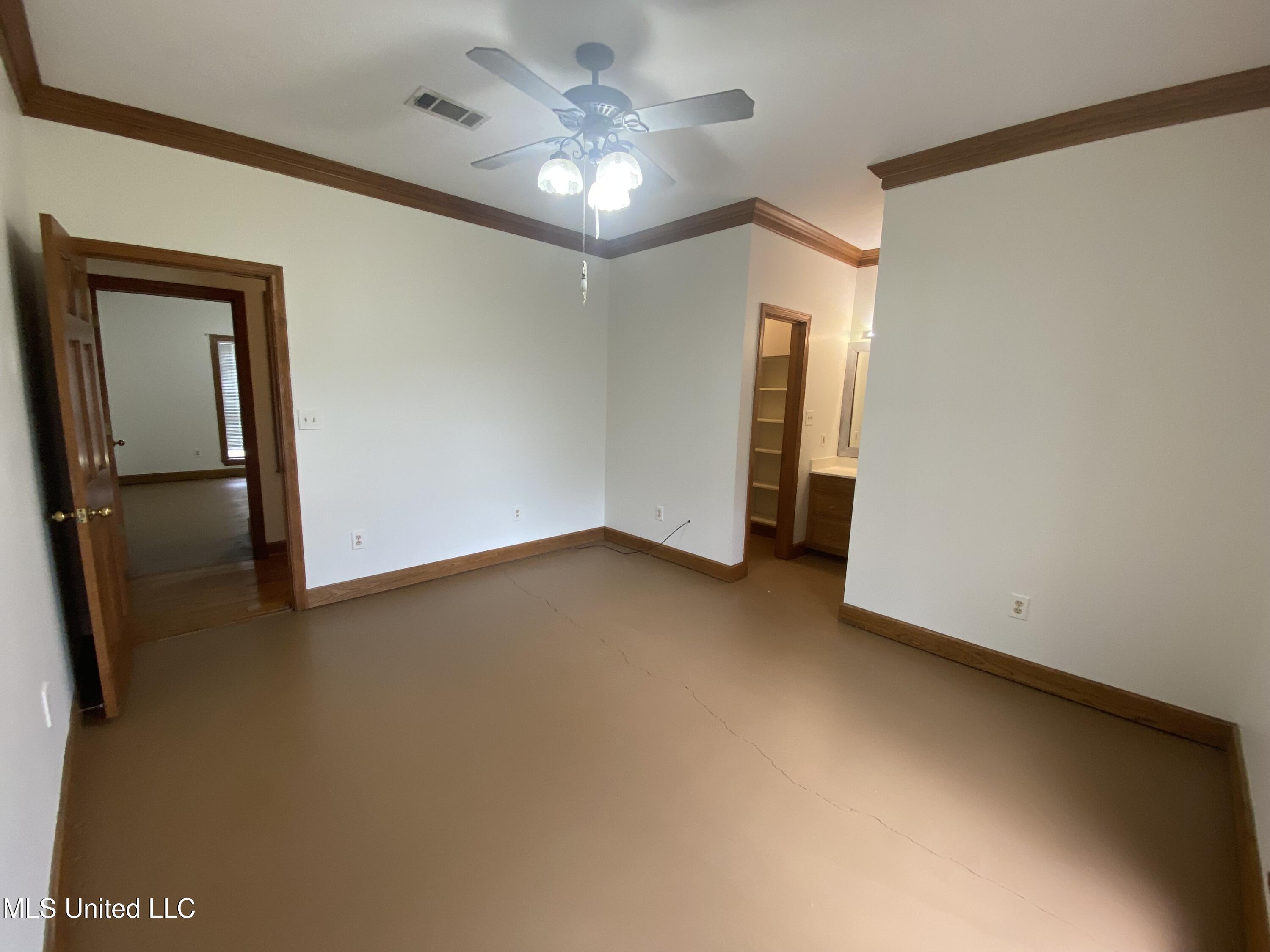 543 North Spring Lake Circle Terry, MS 39170 - Photo 40 of 70 IMG_2114