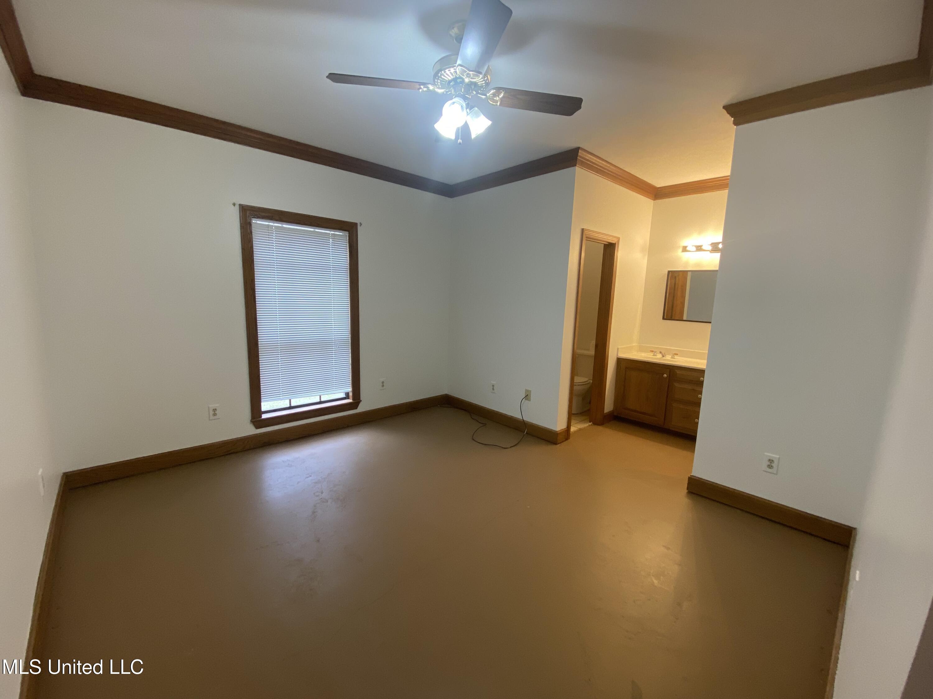 543 North Spring Lake Circle Terry, MS 39170 - Photo 44 of 70 IMG_2118