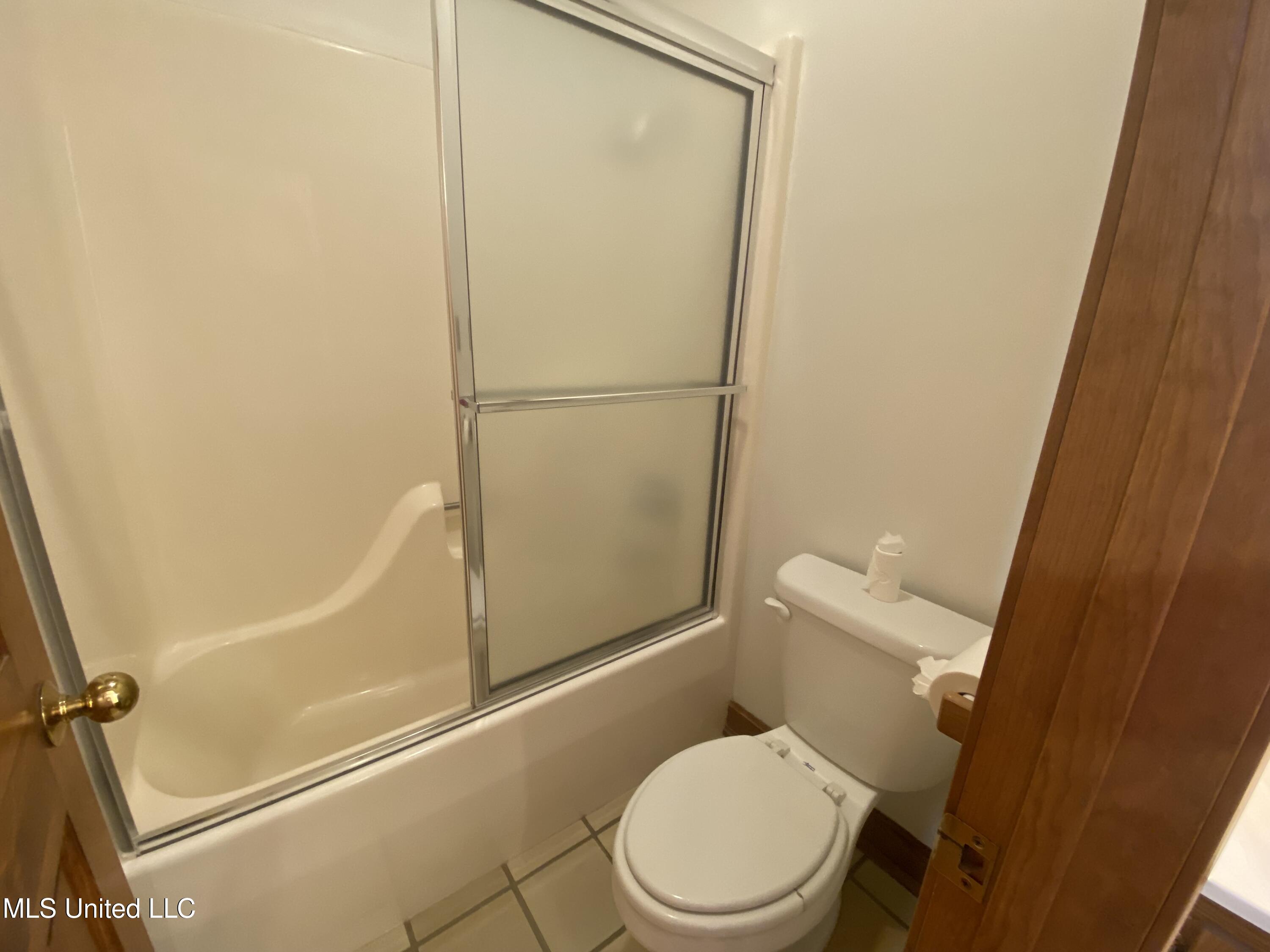 543 North Spring Lake Circle Terry, MS 39170 - Photo 47 of 70 IMG_2121