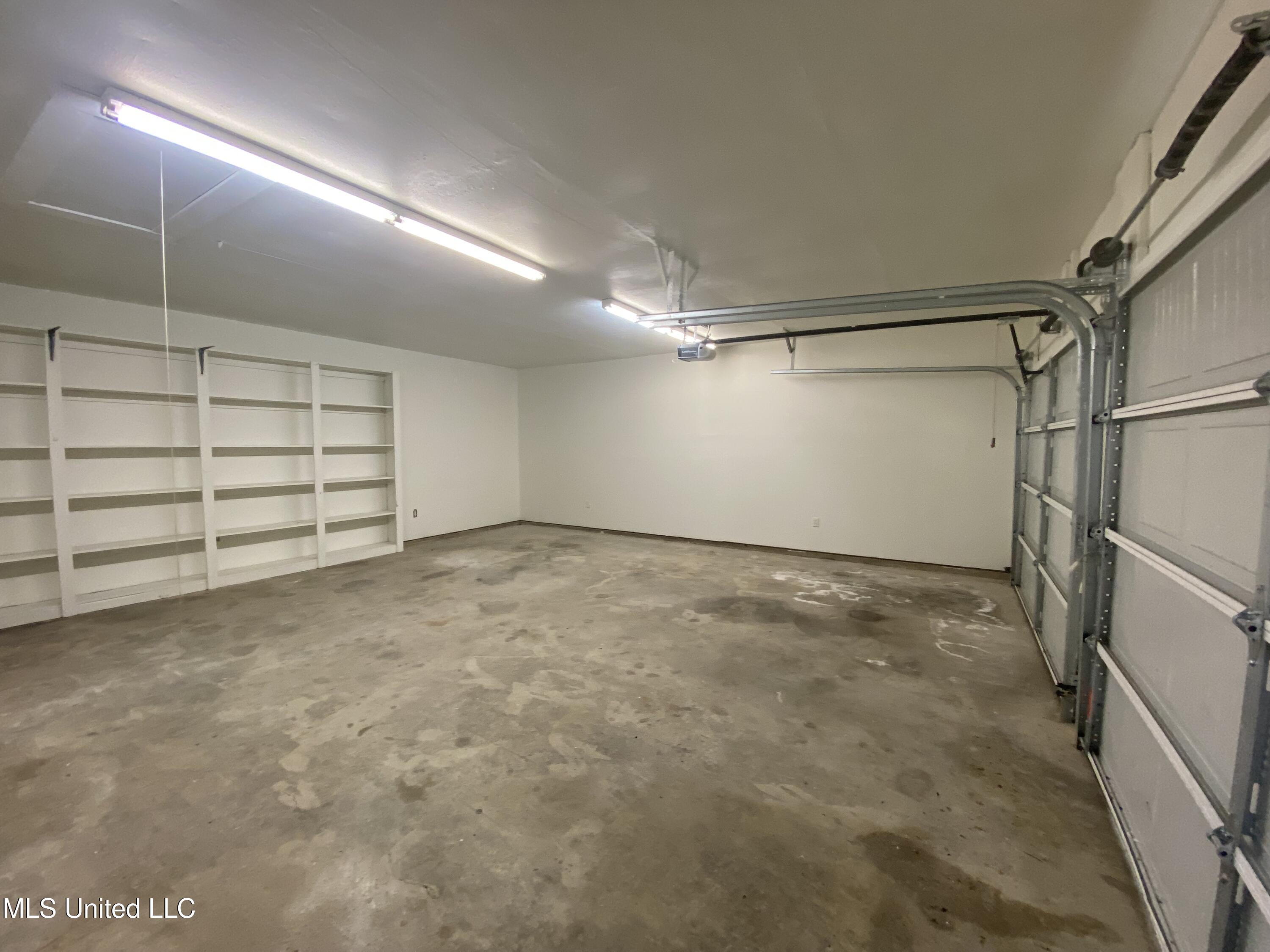 543 North Spring Lake Circle Terry, MS 39170 - Photo 52 of 70 IMG_2080