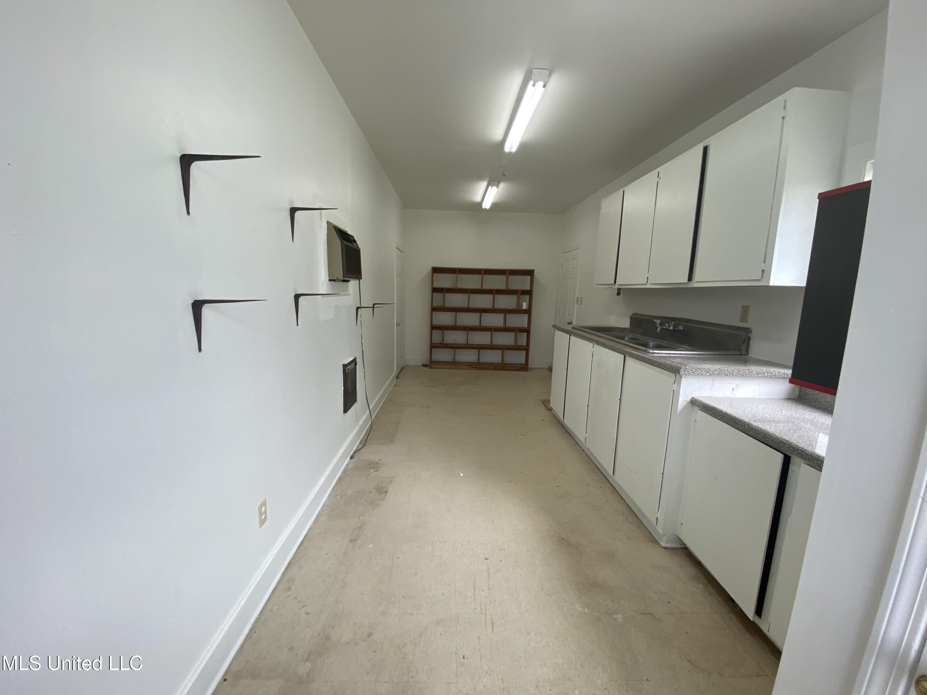 543 North Spring Lake Circle Terry, MS 39170 - Photo 55 of 70 IMG_2078