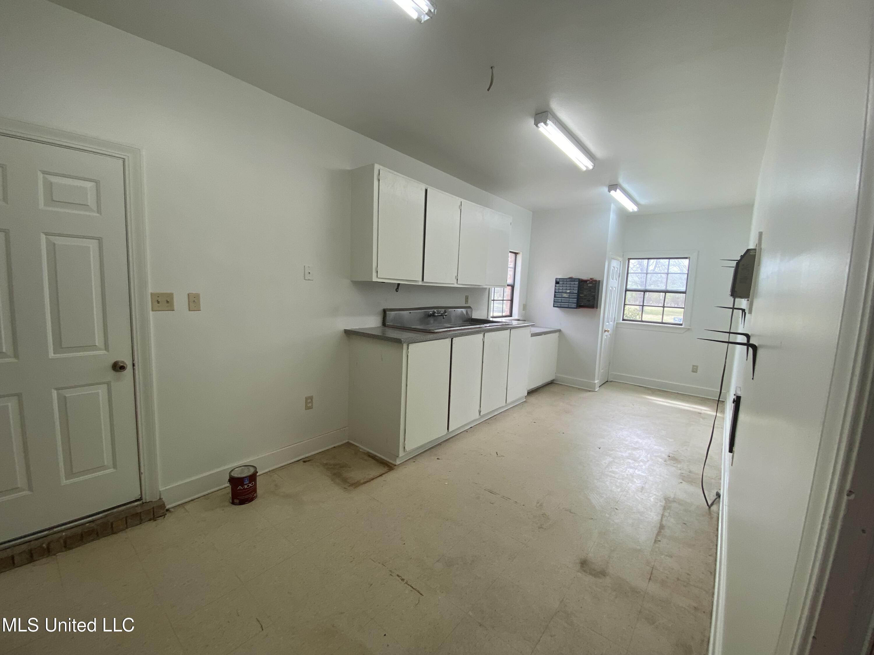 543 North Spring Lake Circle Terry, MS 39170 - Photo 57 of 70 IMG_2082