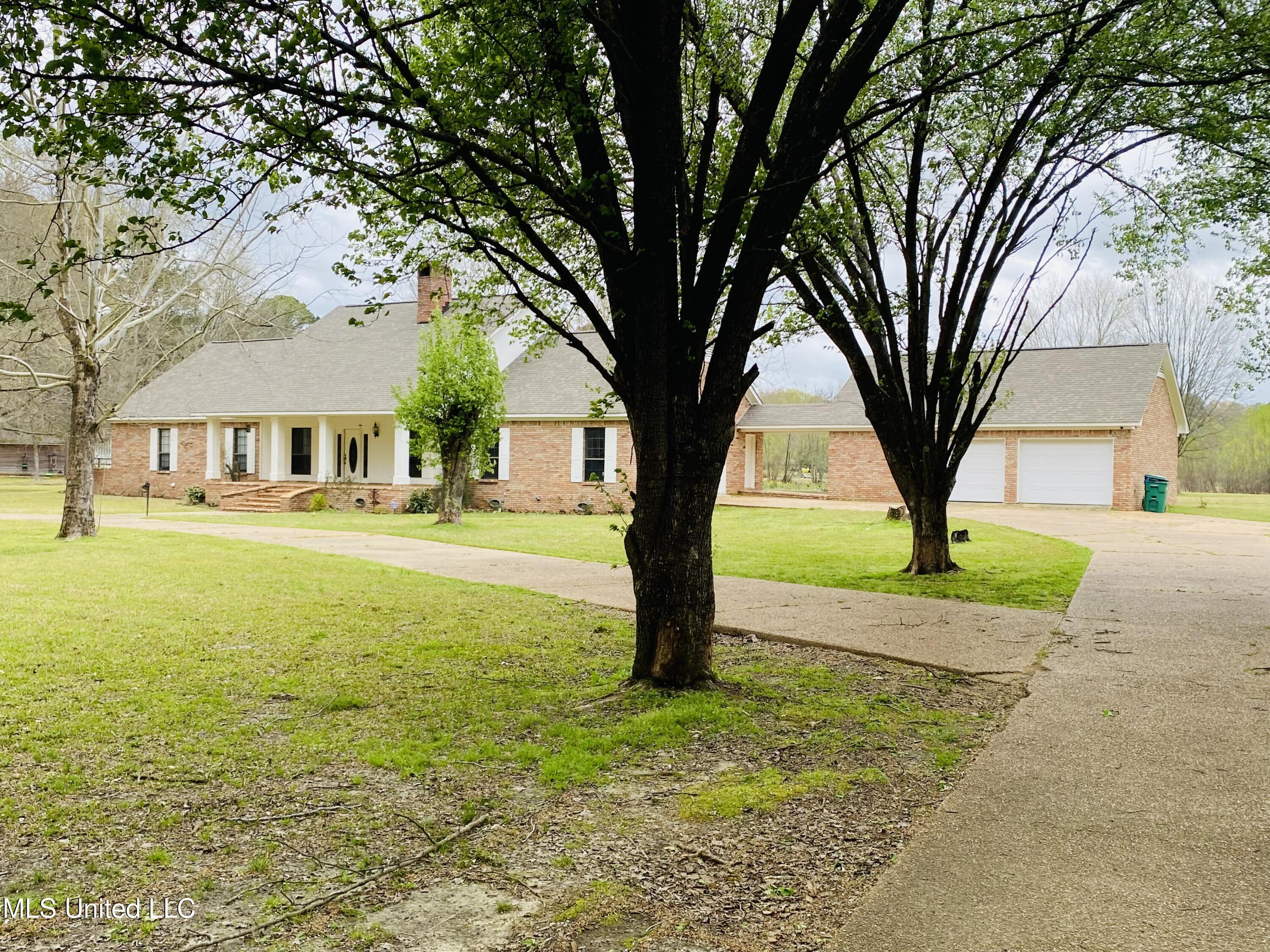 543 North Spring Lake Circle Terry, MS 39170 - Photo 61 of 70 IMG_2150