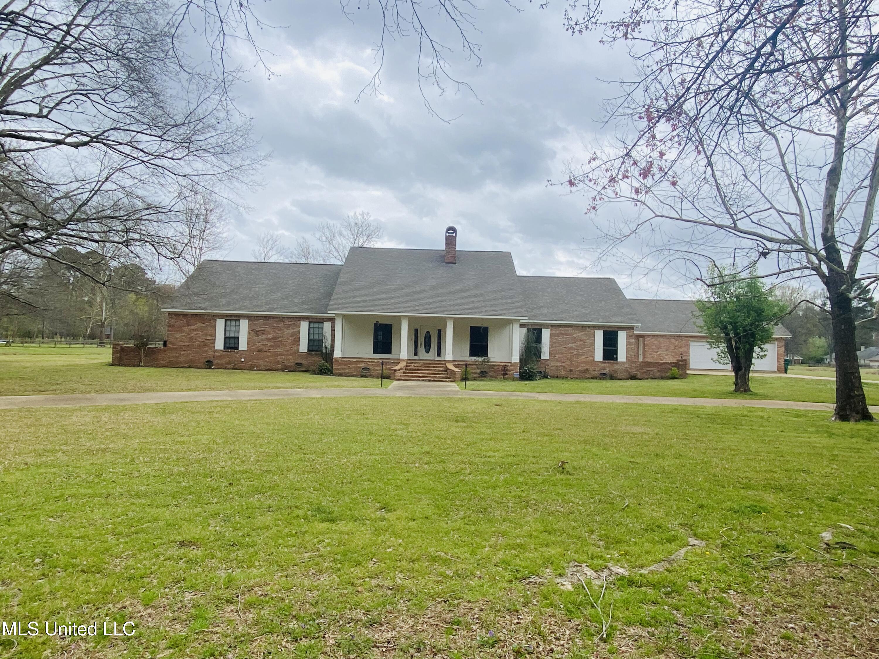 543 North Spring Lake Circle Terry, MS 39170 - Photo 64 of 70 IMG_2144