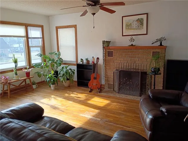 $149,900 | 339 West 7th Avenue, Garnett, KS 66032