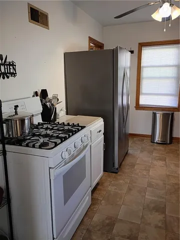 $149,900 | 339 West 7th Avenue, Garnett, KS 66032