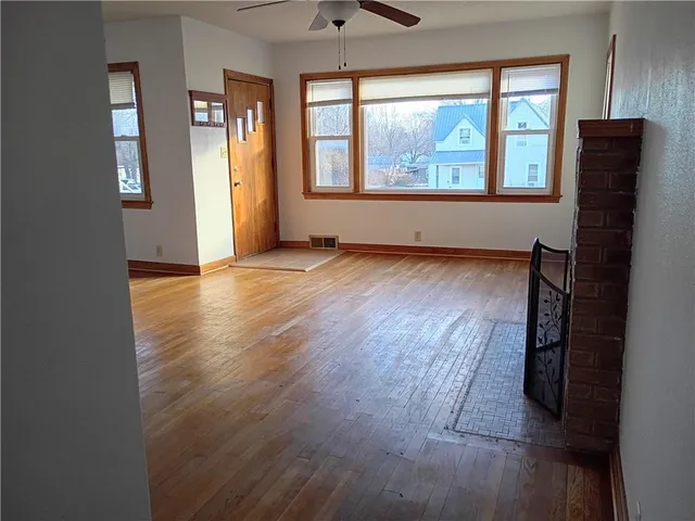 $149,900 | 339 West 7th Avenue, Garnett, KS 66032