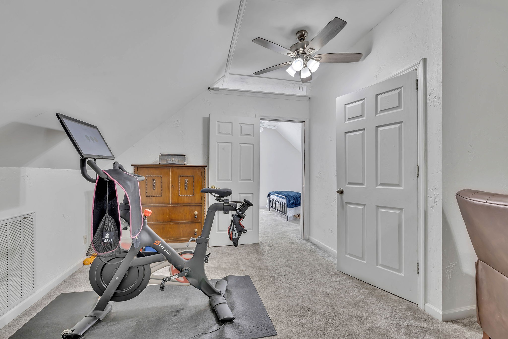 3941 Honeysuckle Way Chapel Hill, TN 37034 - Photo 26 of 38 a view of a room with gym equipment
