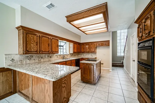 $3,650 | 67 North Skyflower Court, Spring, TX 77381