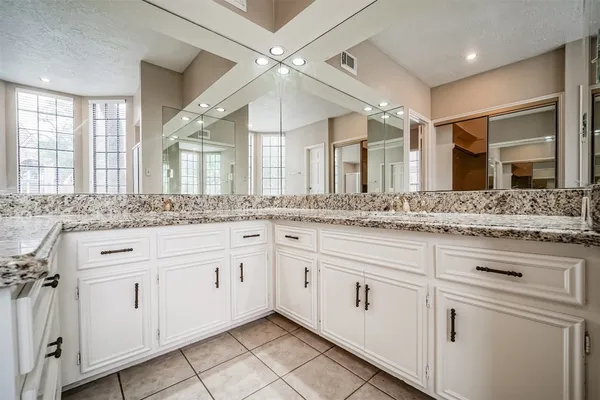 $3,650 | 67 North Skyflower Court, Spring, TX 77381