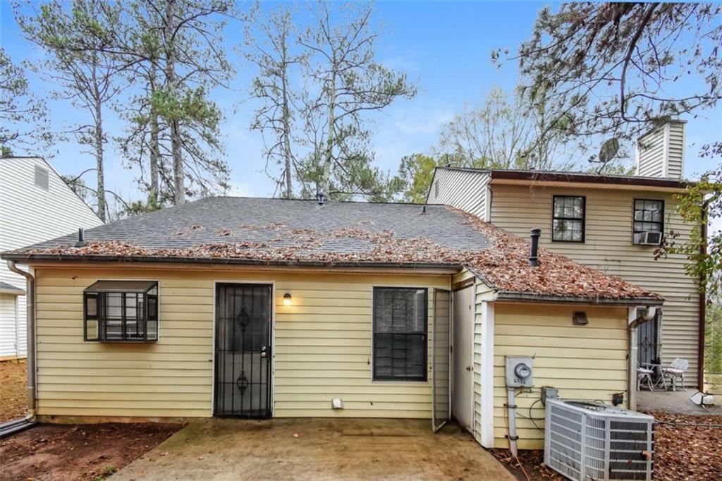2356 Wingfoot Place Decatur, GA 30035 - Photo 18 of 20 a view of a house with a large tree