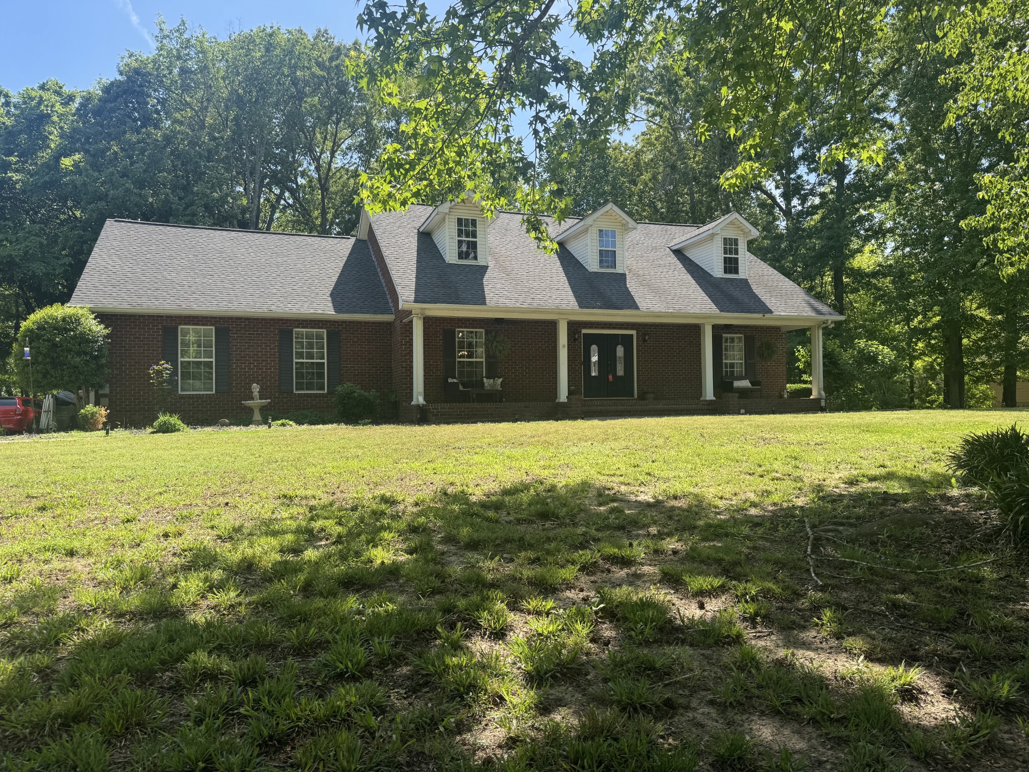 a front view of house with yard