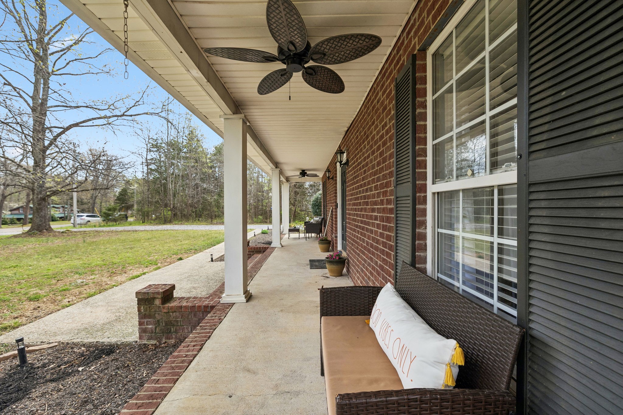 119 Christi Place Pleasant View, TN 37146 - Photo 6 of 62 a view of a patio with a table and chairs