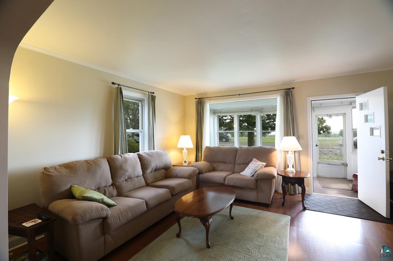 817 Harrison Street Eveleth, MN 55734 - Photo 3 of 30