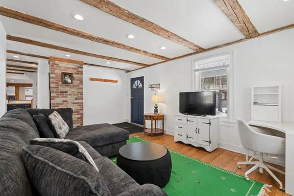 $485,000 | 7471 Highway 4, Bridgewater, VT 05034